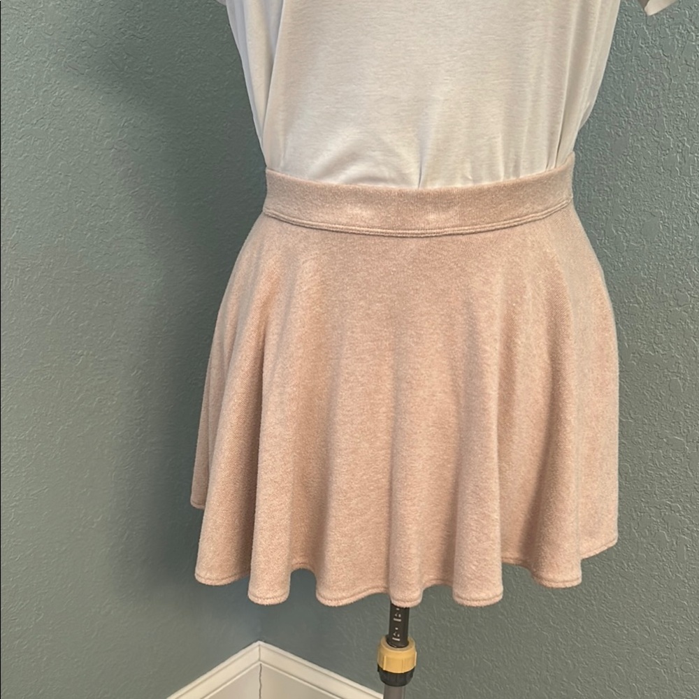 Forever 21 Cream Mini Skater Skirt for Casual Work